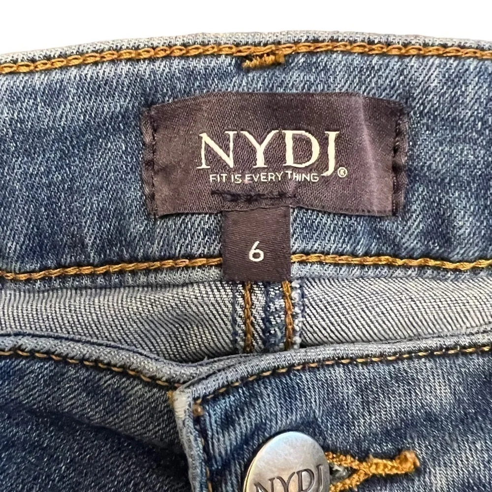NYDJ - Marilyn Mid Rise Modern Straight Jeans Sz 6